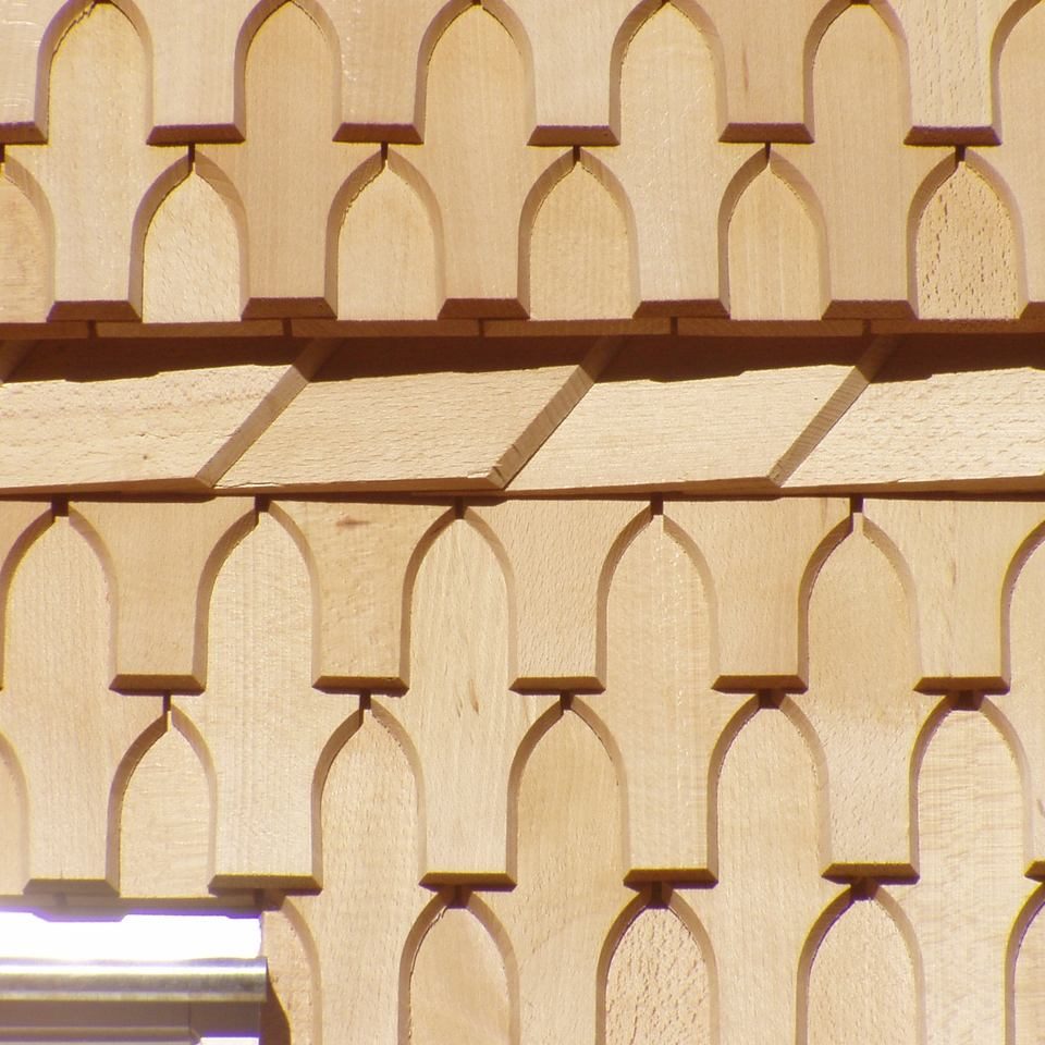 Schwalbenschwanz Holzschindel Detailansicht